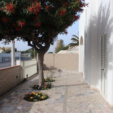 Villa Rosso Corallo Punta Secca Exteriör bild