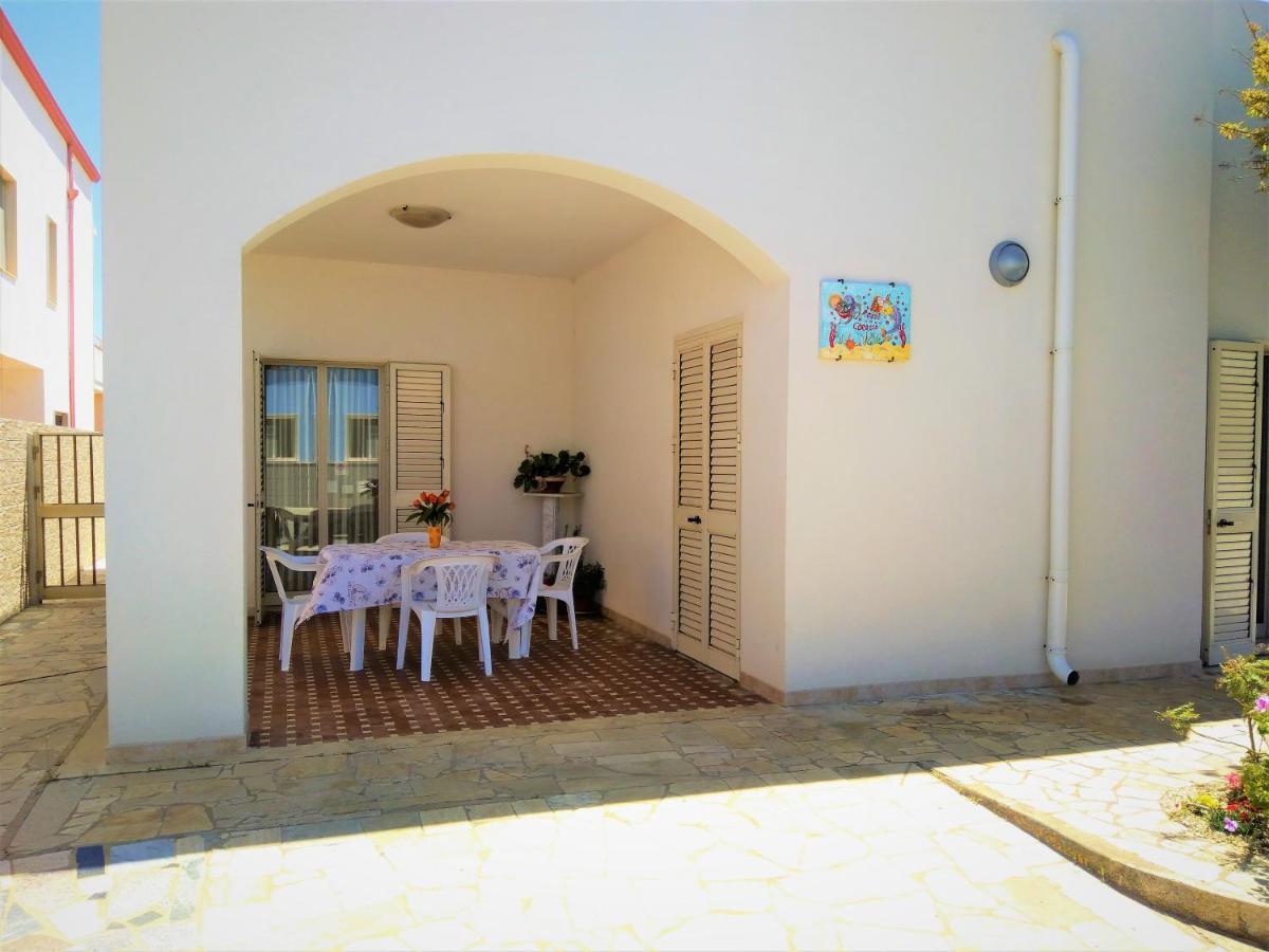 Villa Rosso Corallo Punta Secca Exteriör bild